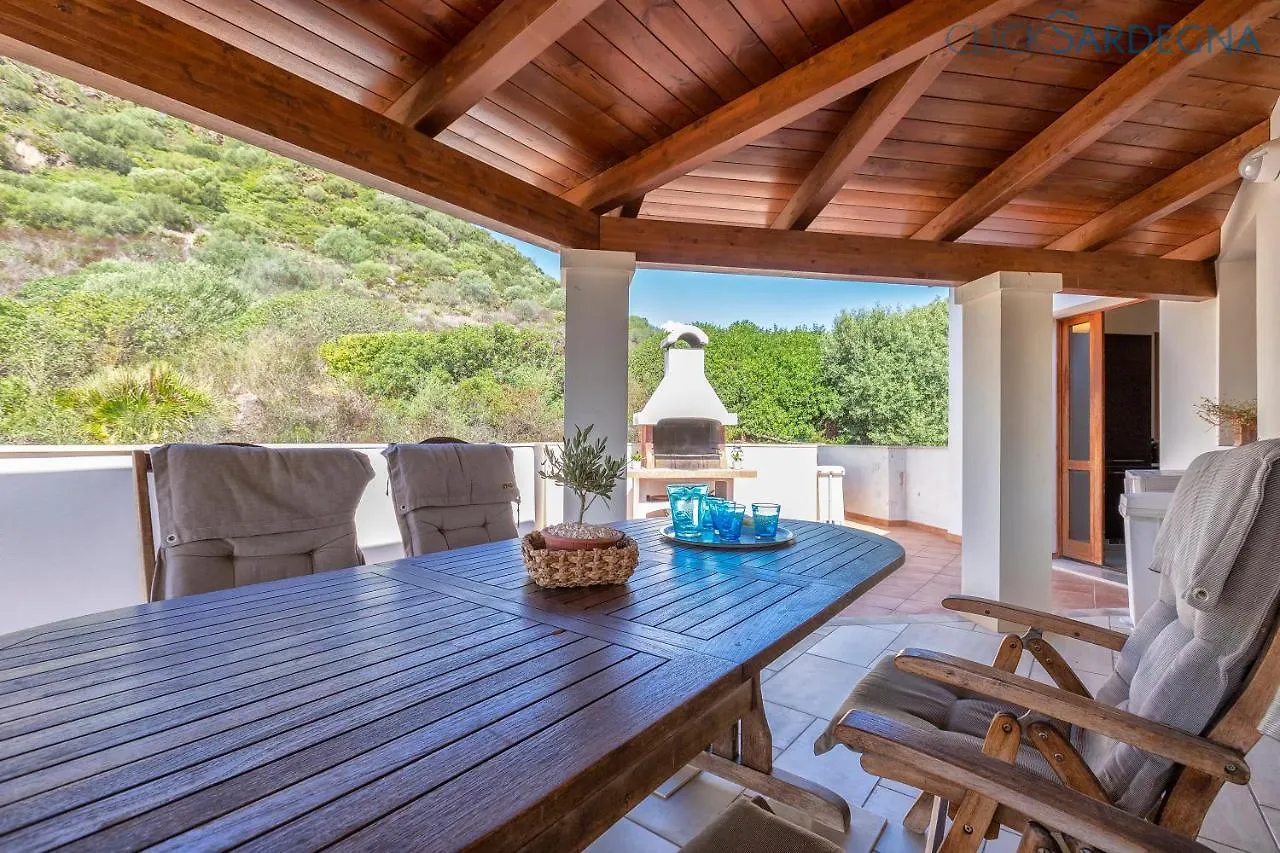 Villa Verde With Pool, Private Parking, Air Conditioning, 5 Bedrooms And 4 Bathrooms 阿尔盖罗