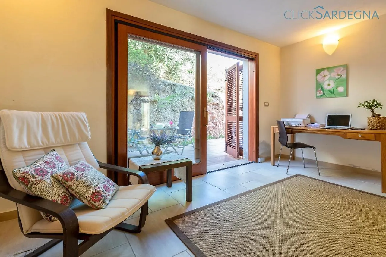 Villa Verde With Pool, Private Parking, Air Conditioning, 5 Bedrooms And 4 Bathrooms 阿尔盖罗 意大利