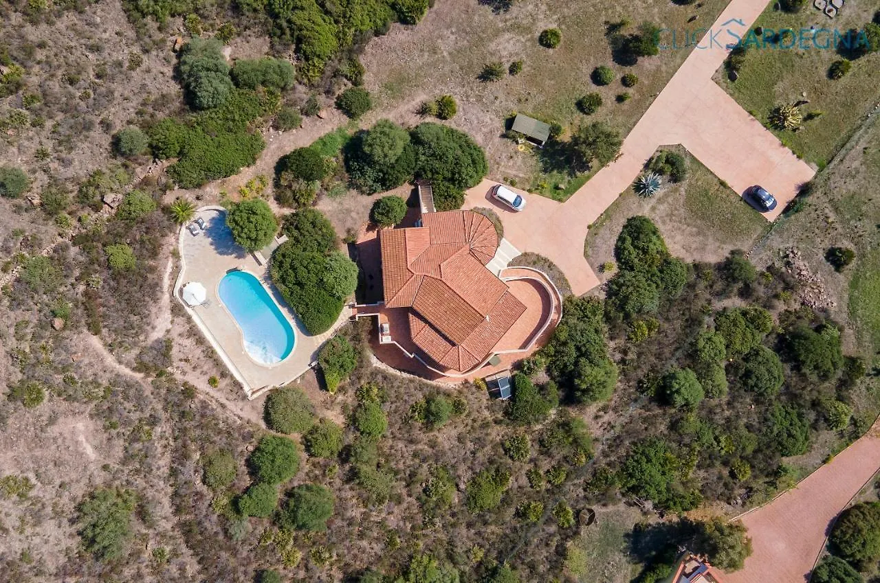 Villa Verde With Pool, Private Parking, Air Conditioning, 5 Bedrooms And 4 Bathrooms 阿尔盖罗