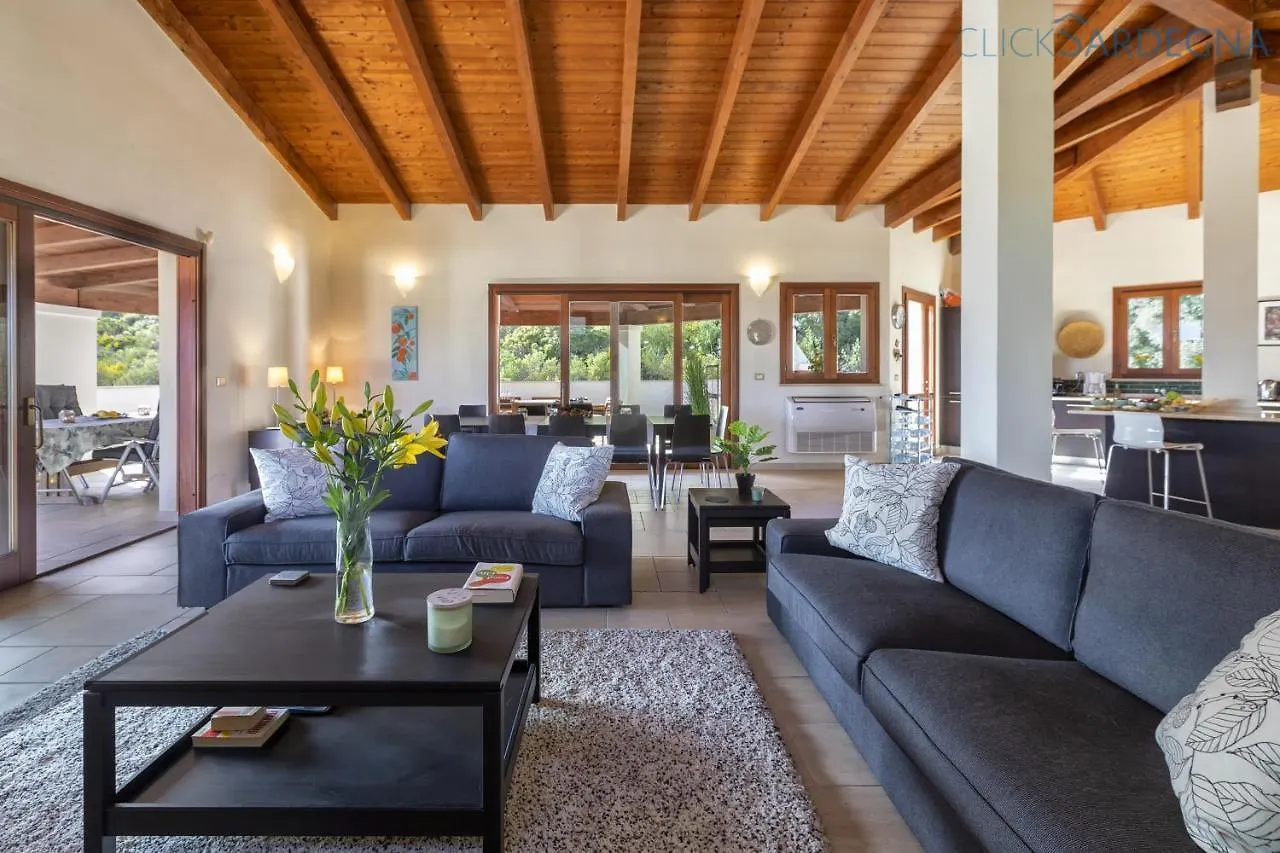 Villa Verde With Pool, Private Parking, Air Conditioning, 5 Bedrooms And 4 Bathrooms 阿尔盖罗 意大利