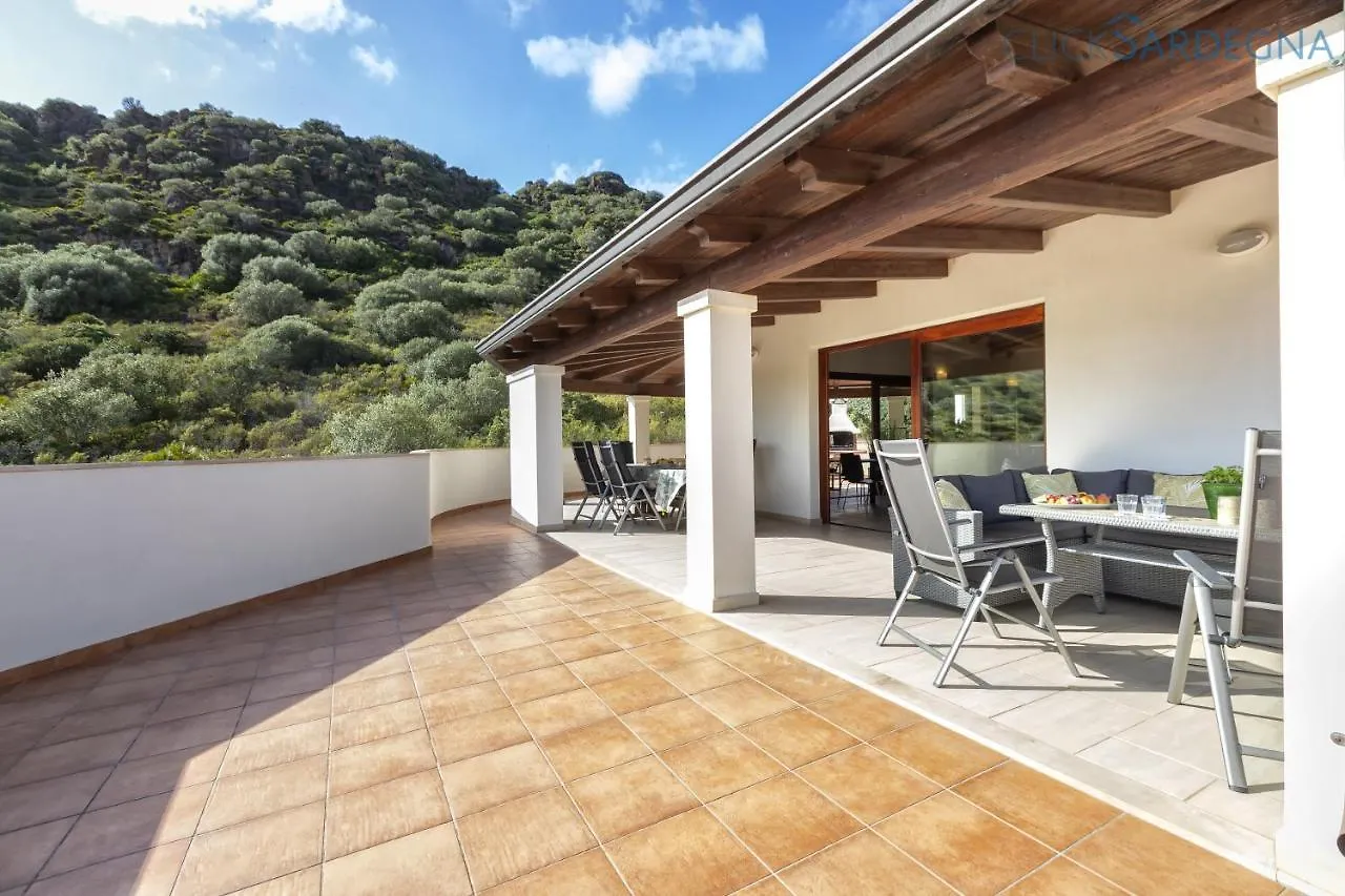 Villa Verde With Pool, Private Parking, Air Conditioning, 5 Bedrooms And 4 Bathrooms 阿尔盖罗