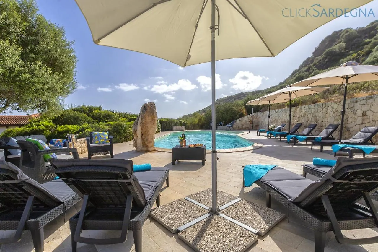 Villa Verde With Pool, Private Parking, Air Conditioning, 5 Bedrooms And 4 Bathrooms 阿尔盖罗